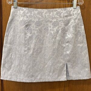 90s y2k silver mini skirt with jacquard floral pattern, size large